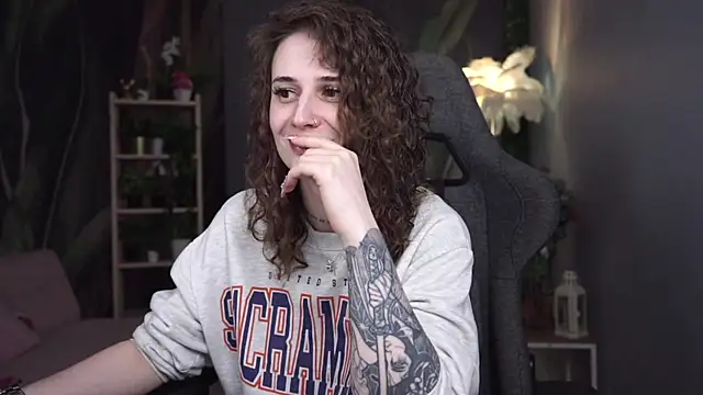 OliviaMcClean online show from 04-30-26, 11:20