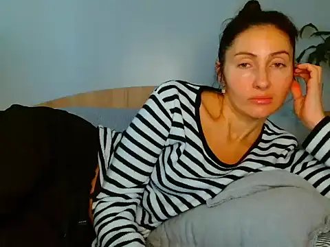 Irina9793 online show from 11-11-25, 09:53