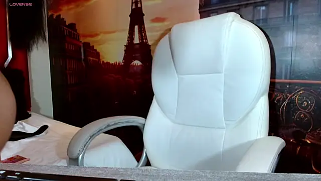 Gabi Prince online show from 10-16-25, 07:48