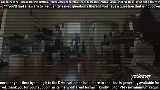 Snapshot of yetieater chatting on 01-30-25, 06:10 yetieater online show from 01-30-25, 06:10