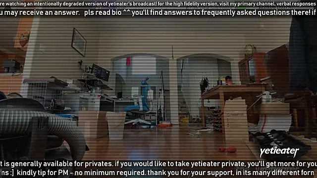 Snapshot of yetieater chatting on 03-20-25, 05:25 yetieater online show from 03-20-25, 05:25