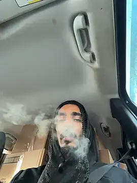 Snapshot of bigjayy1000 chatting on 11-22-25, 09:03 bigjayy1000 online show from 11-22-25, 09:03