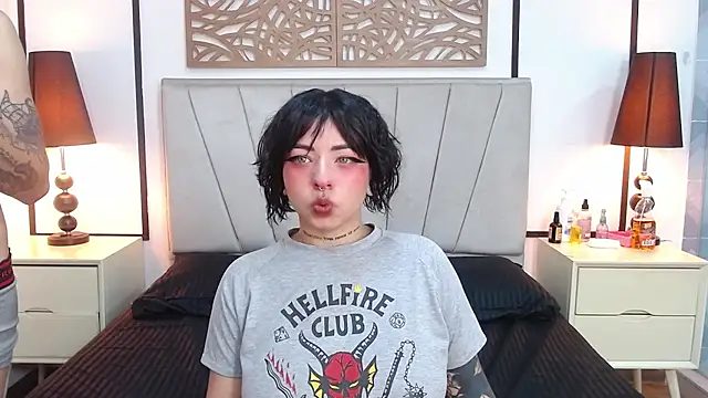 Aria and orien online show from 03-07-25, 11:07