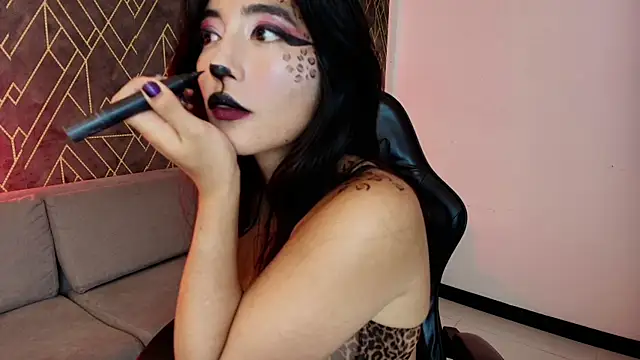 Tahara Romanov online show from 04-10-26, 12:21