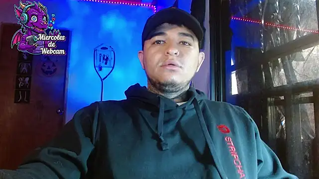 Snapshot of Strip_Classes_Col chatting on 10-29-25, 03:03 Strip Classes Col online show from 10-29-25, 03:03