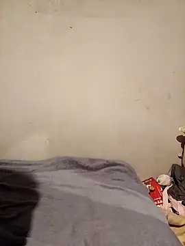 Snapshot of menzix96 chatting on 11-26-25, 12:00 menzix96 online show from 11-26-25, 12:00