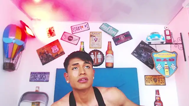 Snapshot of willians___0 chatting on 03-02-25, 01:36 willians 0 online show from 03-02-25, 01:36