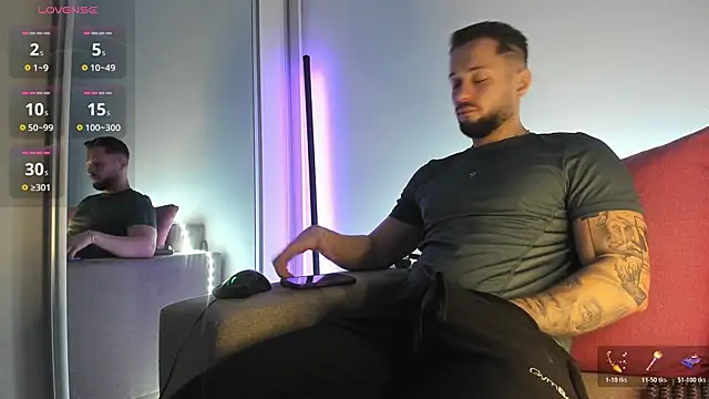 nicholasX1 online show from 04-13-26, 07:52