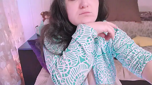 Snapshot of SoftLia chatting on 02-22-25, 09:26 SoftLia online show from 02-22-25, 09:26