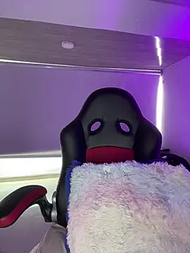 sofia 23x online show from 12-13-25, 08:14