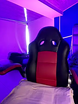 sofia 23x online show from 12-18-25, 01:06