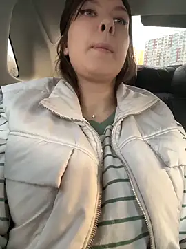 Snapshot of HannaJohnson chatting on 11-17-25, 05:46 HannaJohnson online show from 11-17-25, 05:46