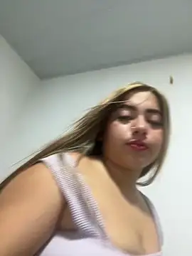 lunaxxx 69 online show from 03-13-26, 04:57