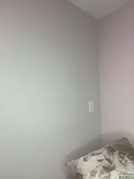 Snapshot of im_hanna1 chatting on 03-02-25, 12:32 im hanna1 online show from 03-02-25, 12:32