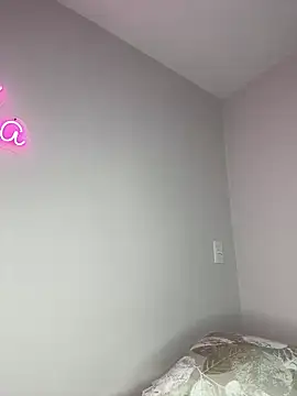 Snapshot of im_hanna1 chatting on 03-11-25, 01:23 im hanna1 online show from 03-11-25, 01:23