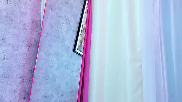 Snapshot of im_hanna1 chatting on 10-08-25, 03:26 im hanna1 online show from 10-08-25, 03:26