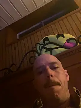 Snapshot of Mac_ThunderCock chatting on 03-01-25, 06:57 Mac ThunderCock online show from 03-01-25, 06:57