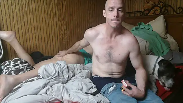 Snapshot of Mac_ThunderCock chatting on 09-20-25, 03:29 Mac ThunderCock online show from 09-20-25, 03:29