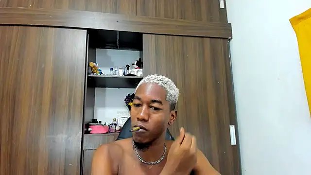 Dreamastercum  online show from 10-07-25, 01:30