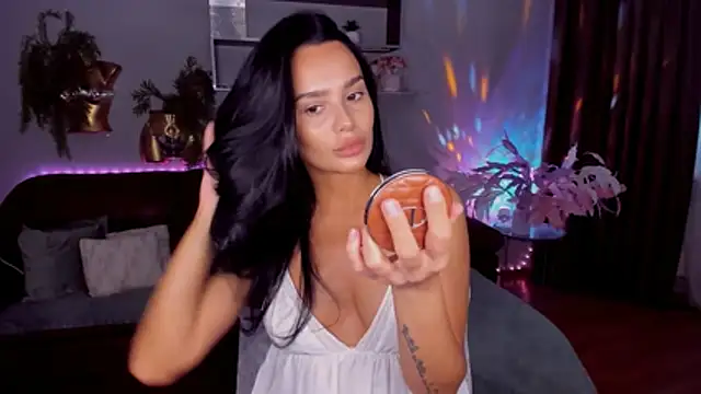 Snapshot of DanaSincere chatting on 05-22-26, 03:57 DanaSincere online show from 05-22-26, 03:57