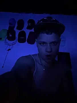 Snapshot of demimoore222 chatting on 03-19-25, 06:03 demimoore222 online show from 03-19-25, 06:03