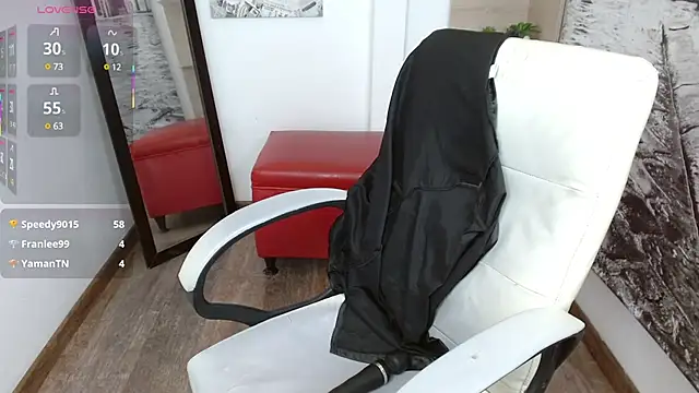 Snapshot of issa__nassar chatting on 03-03-25, 06:33 issa nassar online show from 03-03-25, 06:33