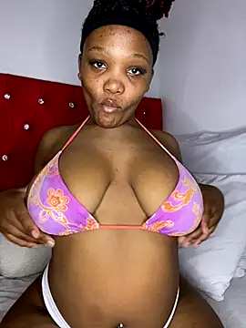 Beyoncex05 online show from 10-07-25, 07:44