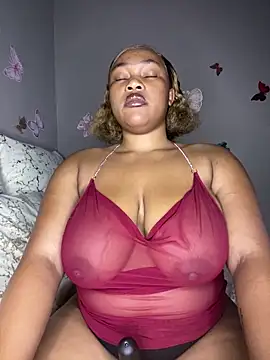 Snapshot of CuteSexyBoobz chatting on 02-08-26, 08:23 CuteSexyBoobz online show from 02-08-26, 08:23