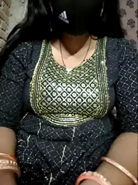 Snapshot of Sexyradha_ chatting on 04-18-26, 05:17 Sexyradha online show from 04-18-26, 05:17