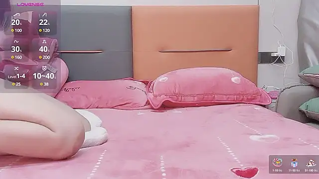 guoguo7777777 online show from 03-20-25, 08:53