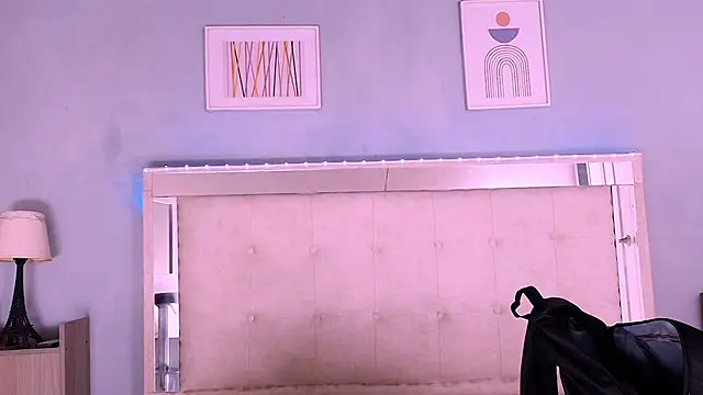 Snapshot of Emily_Castillo_1 chatting on 09-27-25, 04:50 Emily Castillo 1 online show from 09-27-25, 04:50