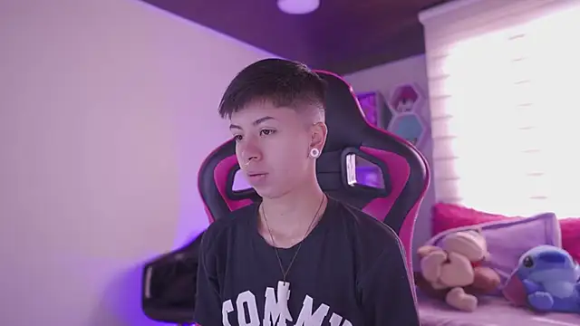 tommy blue online show from 03-11-25, 12:50