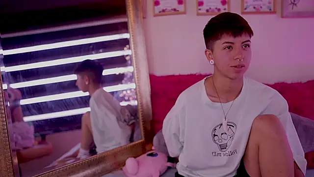 tommy blue online show from 03-18-25, 04:04