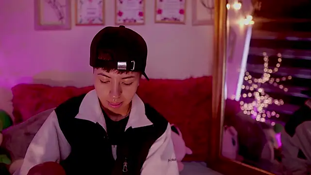 tommy blue online show from 03-19-25, 12:34