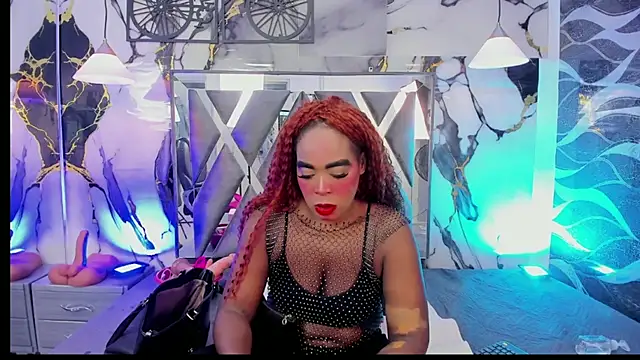 Snapshot of CandyMartinez_ chatting on 07-10-26, 08:55 CandyMartinez online show from 07-10-26, 08:55