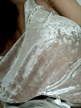 Snapshot of BellyDancer1 chatting on 09-21-25, 09:27 BellyDancer1 online show from 09-21-25, 09:27