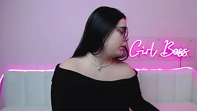 Snapshot of Eliss_Shyyo chatting on 03-21-25, 05:32 Eliss Shyyo online show from 03-21-25, 05:32