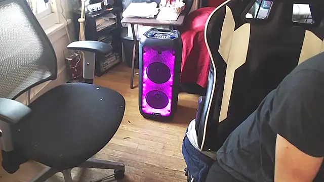 weknowourworth6999 online show from 09-29-25, 04:34