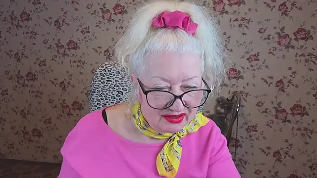 Maya Mayflower online show from 01-12-26, 03:23