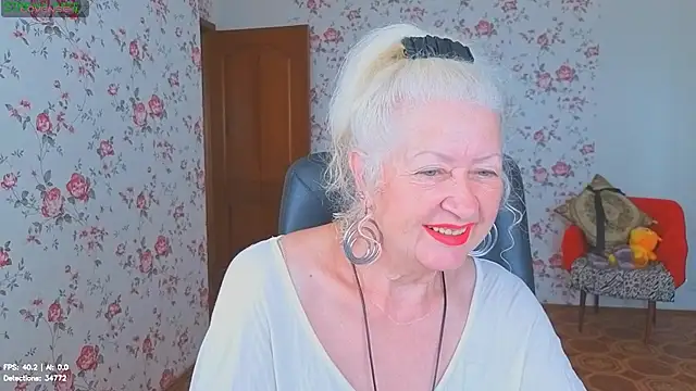 Maya Mayflower online show from 07-05-26, 03:45