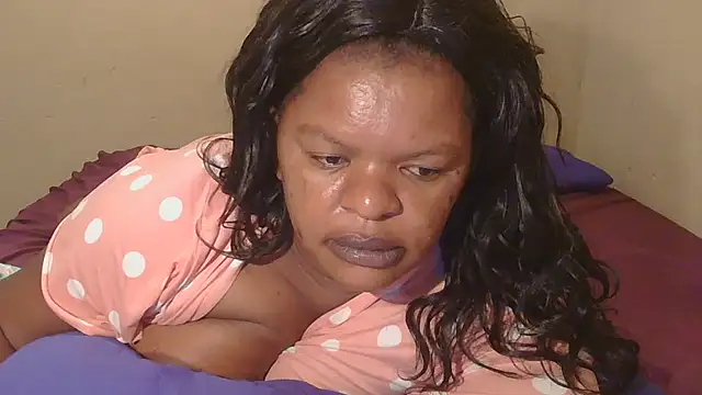 Snapshot of ebony_rose11 chatting on 02-09-25, 08:34 ebony rose11 online show from 02-09-25, 08:34