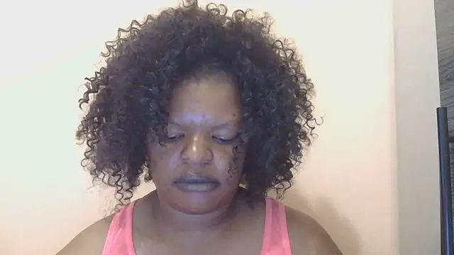 Snapshot of ebony_rose11 chatting on 09-11-25, 12:27 ebony rose11 online show from 09-11-25, 12:27