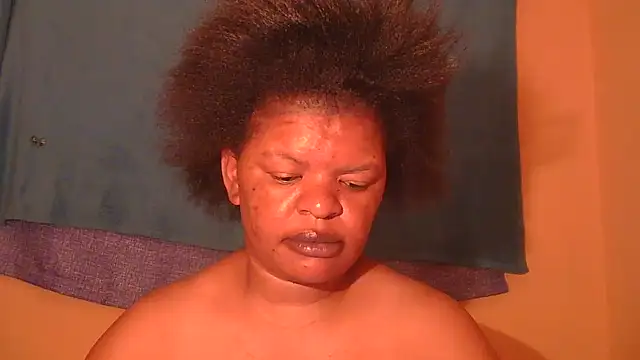 Snapshot of ebony_rose11 chatting on 09-23-25, 04:21 ebony rose11 online show from 09-23-25, 04:21