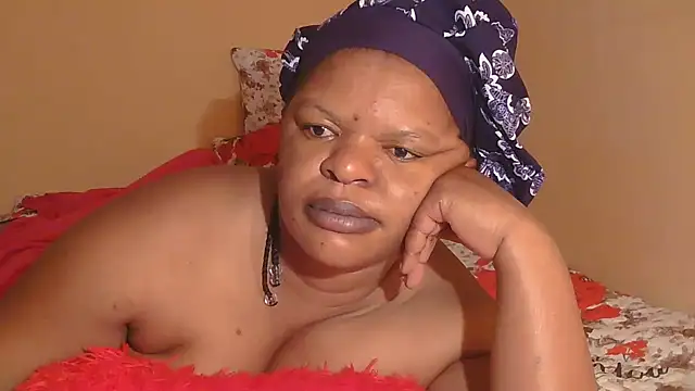 Snapshot of ebony_rose11 chatting on 10-11-25, 12:54 ebony rose11 online show from 10-11-25, 12:54