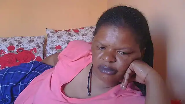 Snapshot of ebony_rose11 chatting on 10-23-25, 03:00 ebony rose11 online show from 10-23-25, 03:00