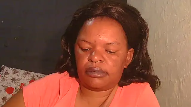 Snapshot of ebony_rose11 chatting on 11-04-25, 05:12 ebony rose11 online show from 11-04-25, 05:12