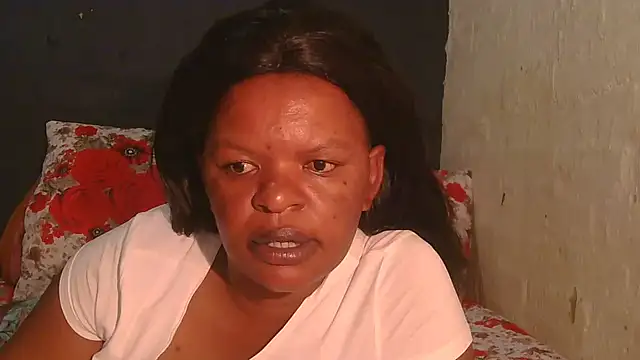 Snapshot of ebony_rose11 chatting on 11-11-25, 05:13 ebony rose11 online show from 11-11-25, 05:13