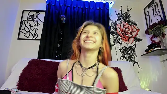 Snapshot of KratosAfroditacs chatting on 03-15-25, 12:02 KratosAfroditacs online show from 03-15-25, 12:02