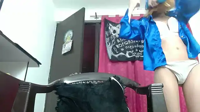 Snapshot of KratosAfroditacs chatting on 09-21-25, 05:58 KratosAfroditacs online show from 09-21-25, 05:58