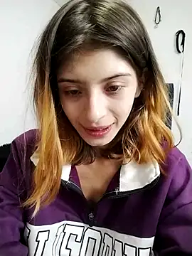 KratosAfroditacs online show from 12-18-25, 12:17